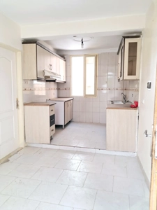 آپارتمان ۴۰ متری نقلی با پارکینگ موتور در دولاب