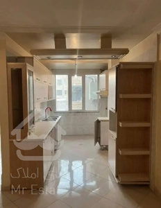 ۶۵متر تک واحدی خ هاشمی نرسیده به یادگار امام