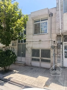 اجاره خانه ویلایی دوطبقه مستقل از هم
