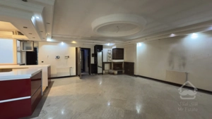 آپارتمان ۹۵ متری ساقدوش