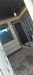 خانه حیاط دار سند تک برگ