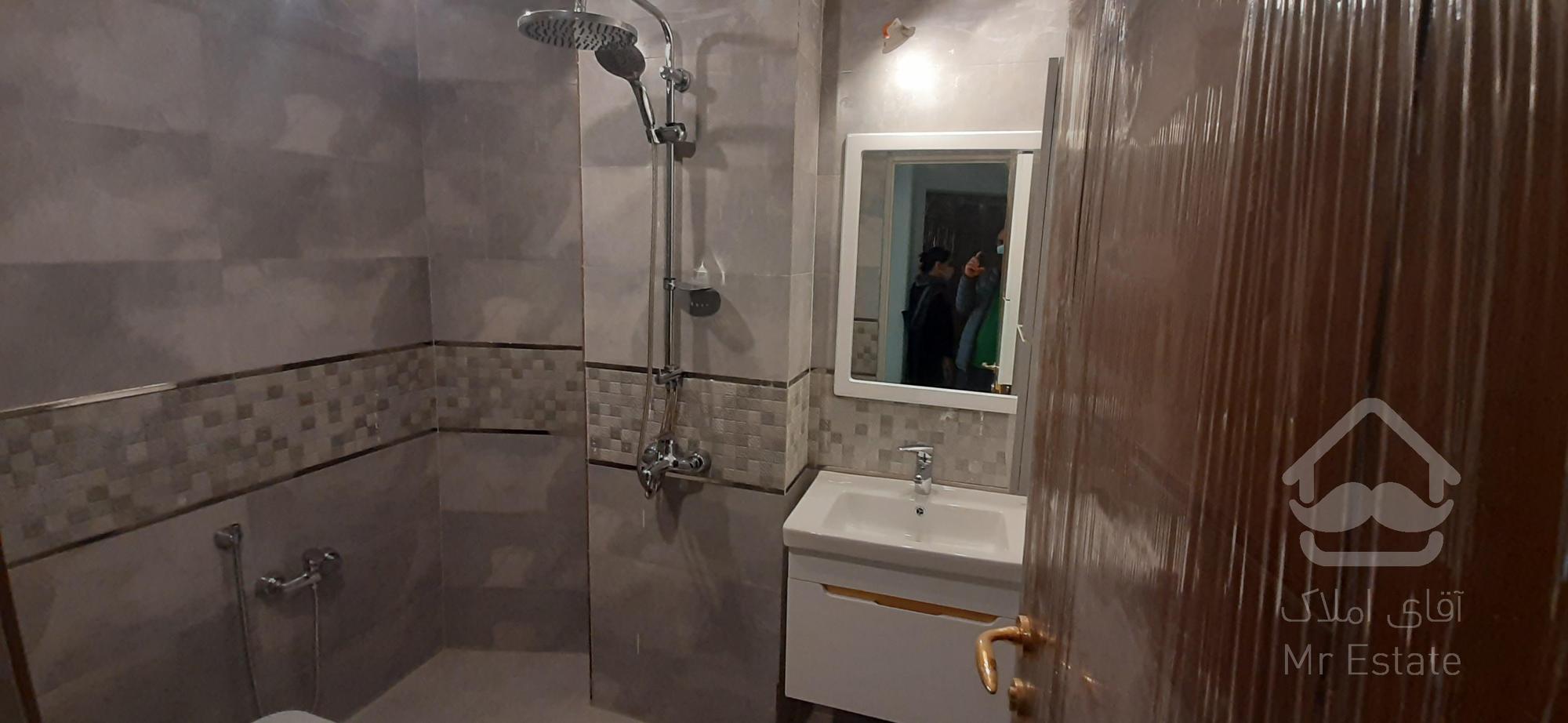 واحد 140 متری دروس