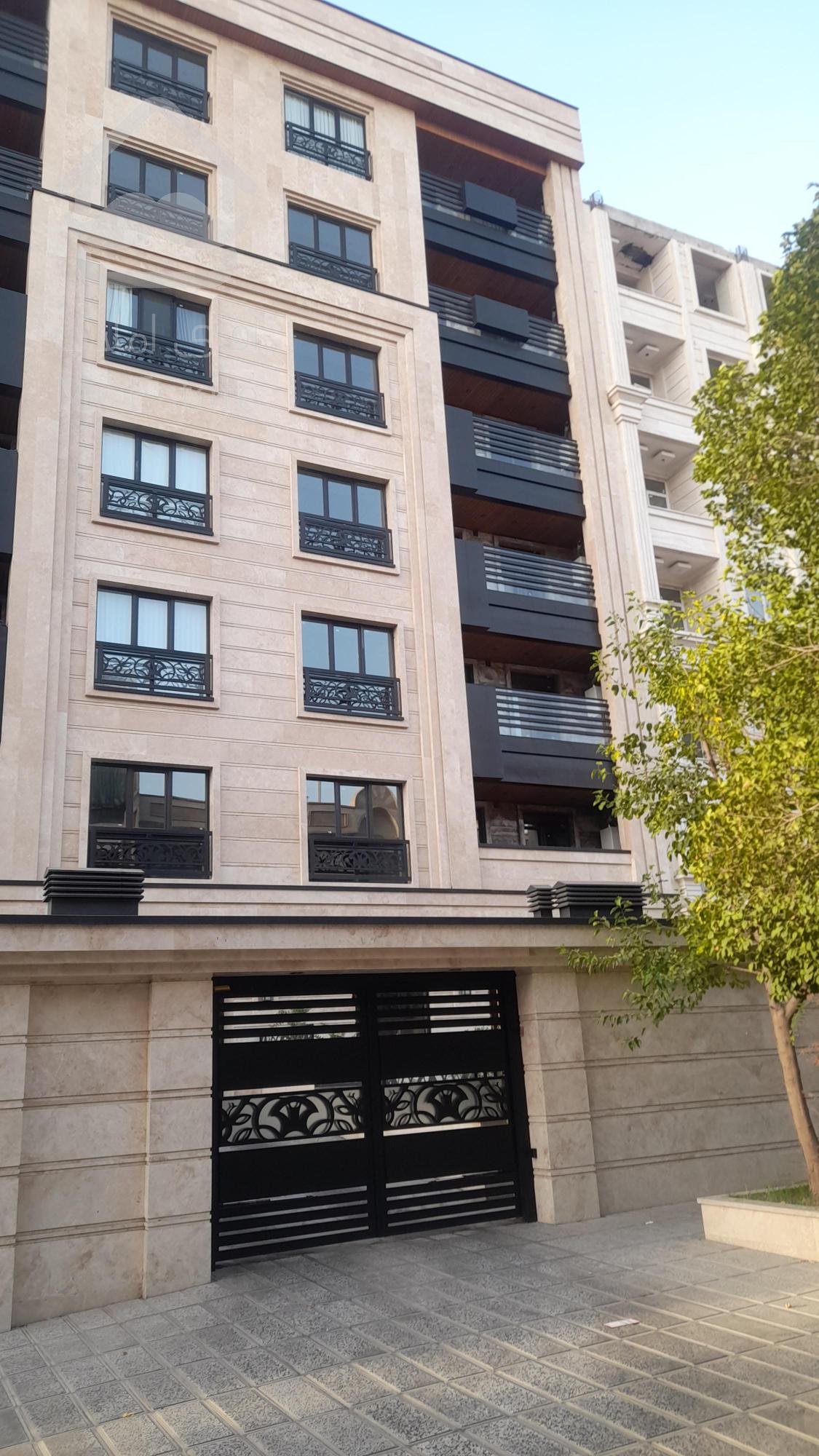 فروش آپارتمان دوخوابه فردوس شرق