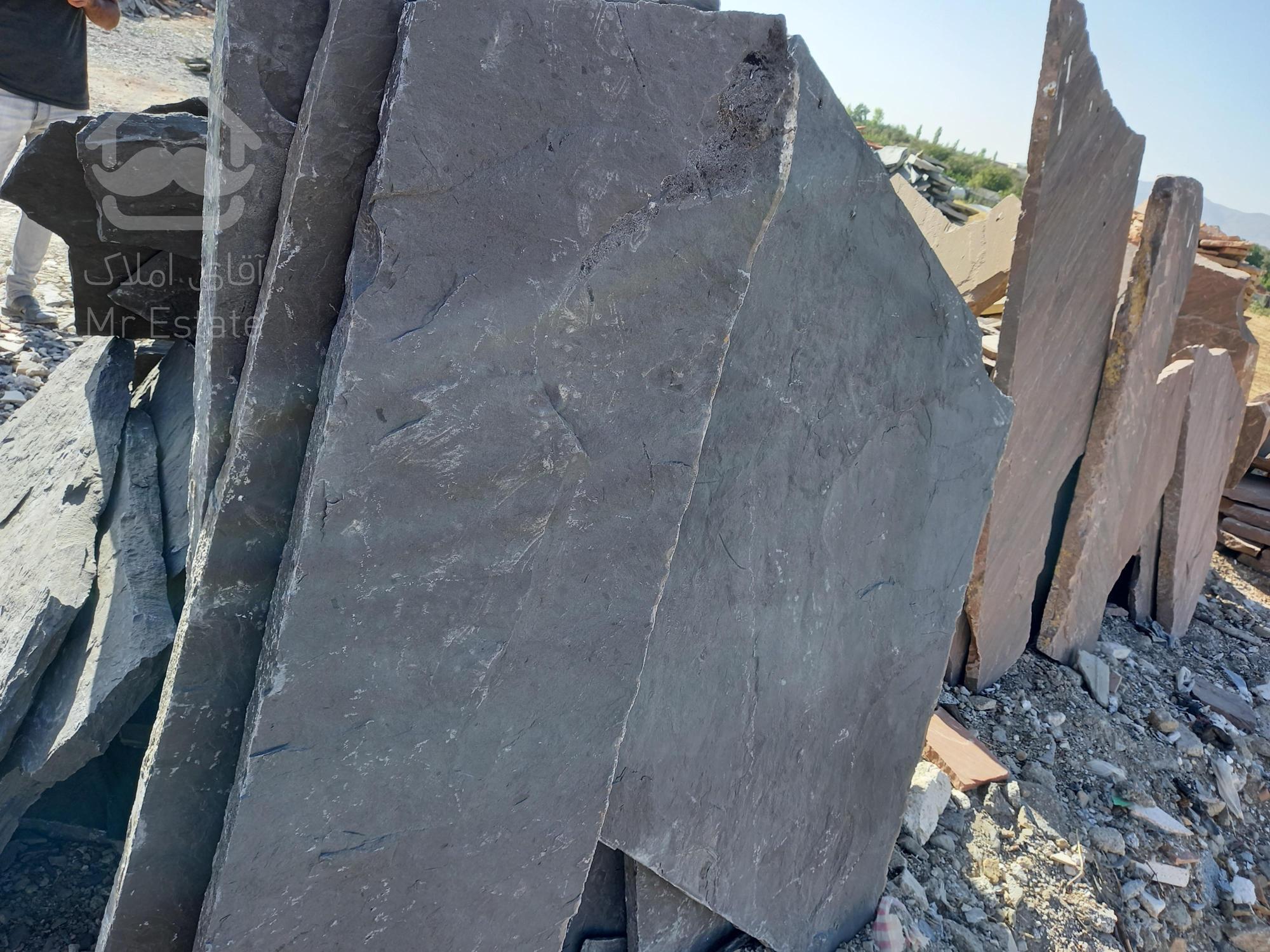 فروش سنگ لاشه سنگ ورقه ای