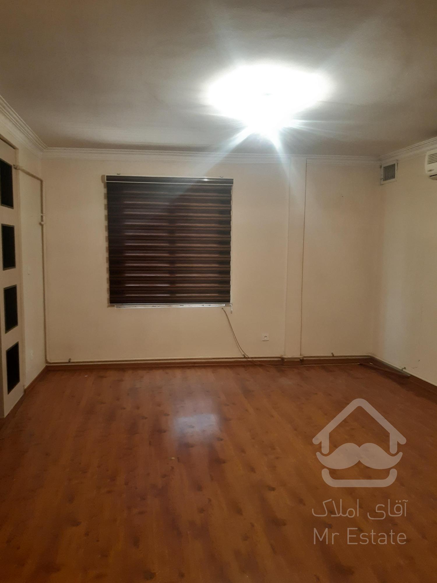 فروش ۵۶ متر ۱ خواب با آسانسور ، تخلیه