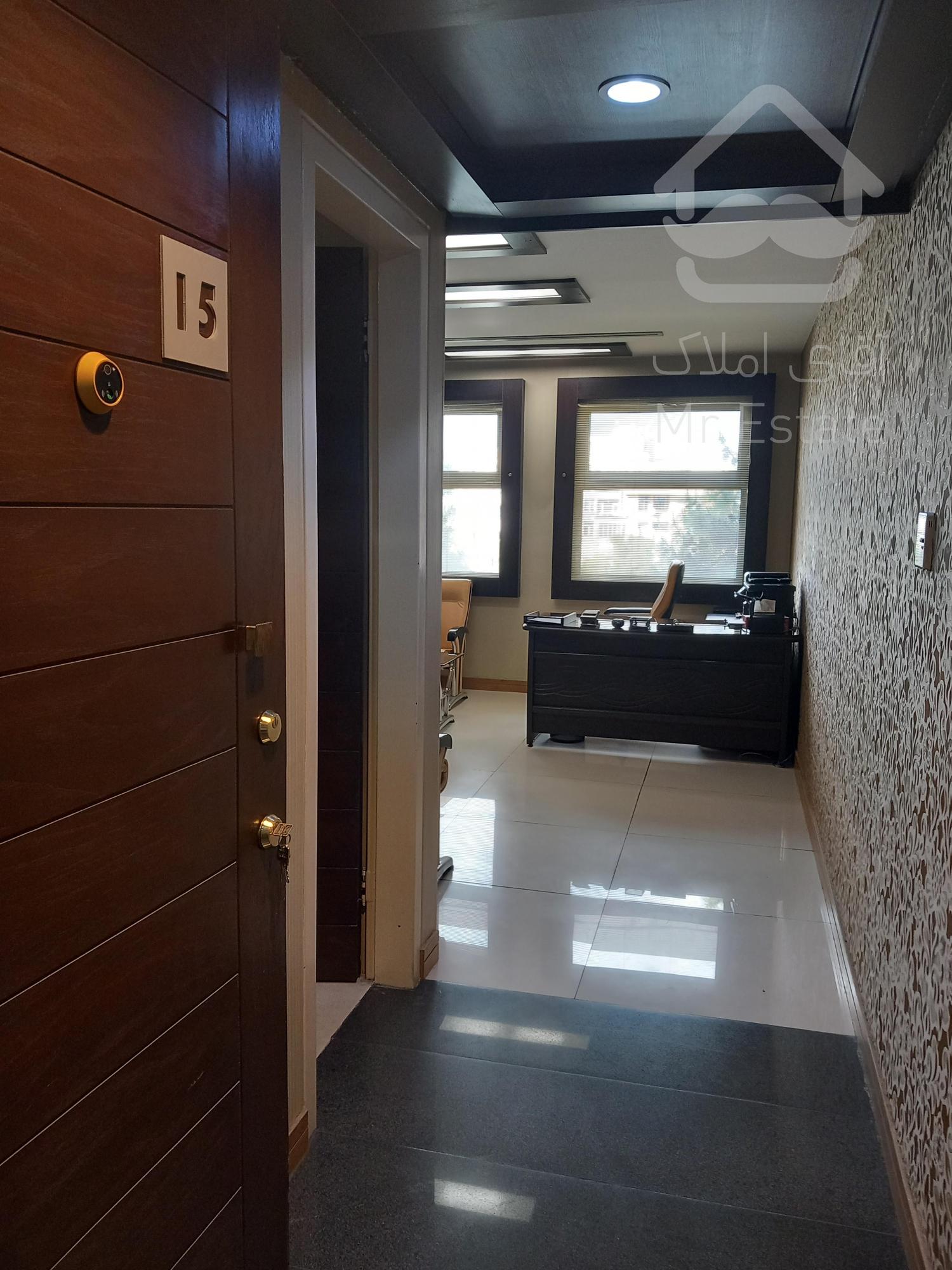 145 متر واحد اداری در تاپ لوکیشن پاسداران