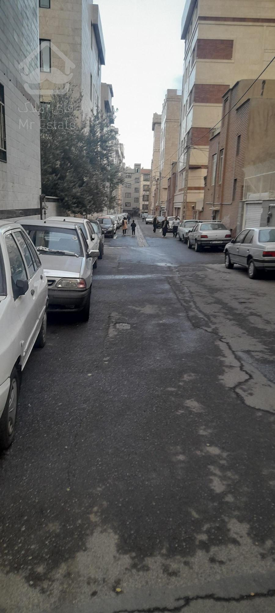 ۲۰۰متر کلنگی برای ساخت و ساز