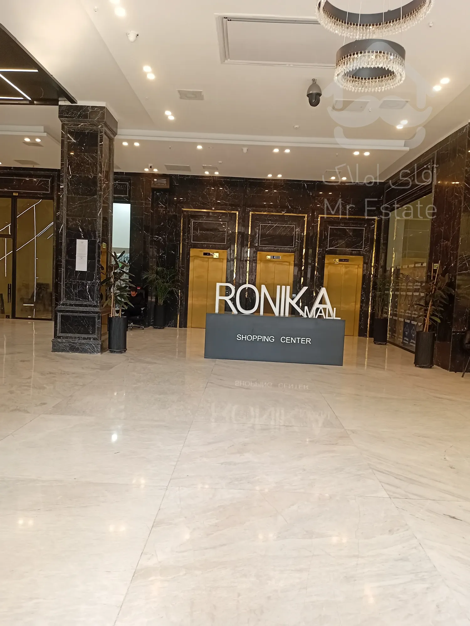 اجاره واحد تجاری 20 متری در هروی