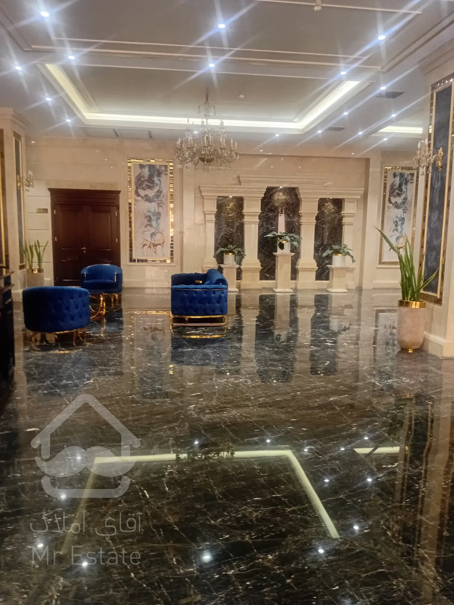 پیش فروش 82 متر رونیکا پالاس نیایش در بهترین لوکیشن در غرب تهران