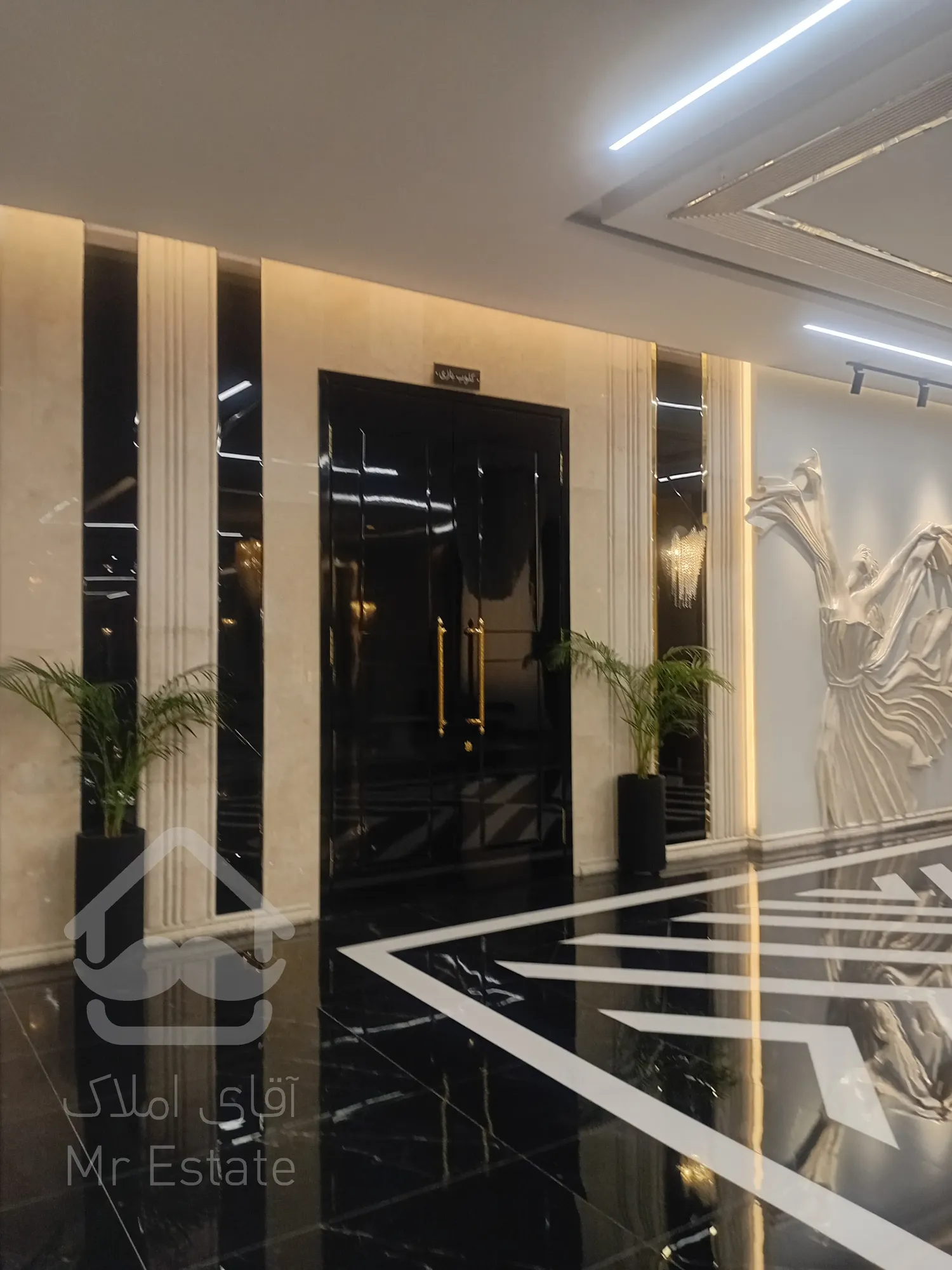 پیش فروش رونیکا پالاس لاله ، با امکانات فوق العاده در تاپ لوکیشن شمال تهران