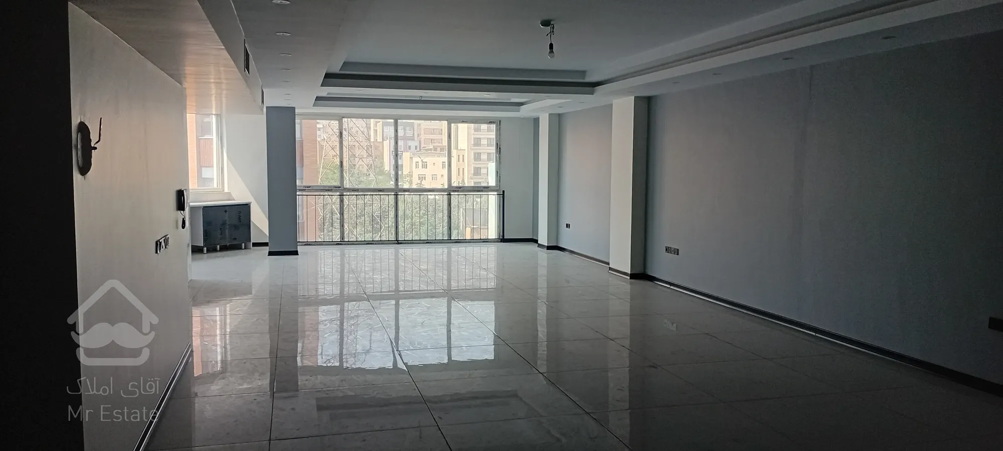 اجاره سند اداری/۱۲۰ متر صادقیه