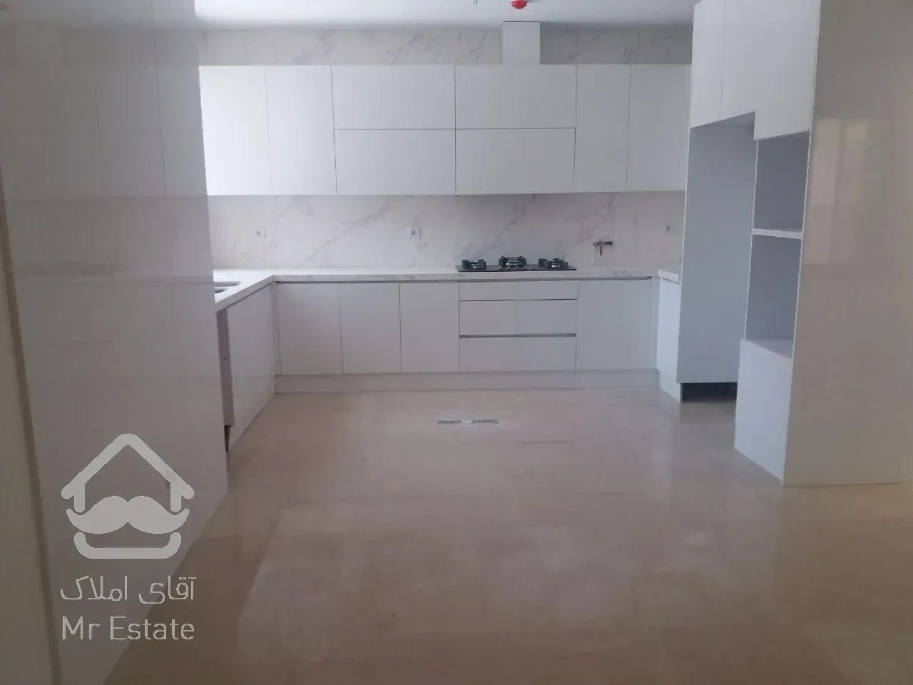 آپارتمان اجاره‌ای با2 خواب جماران آرامش‌بخش و دلپذیر