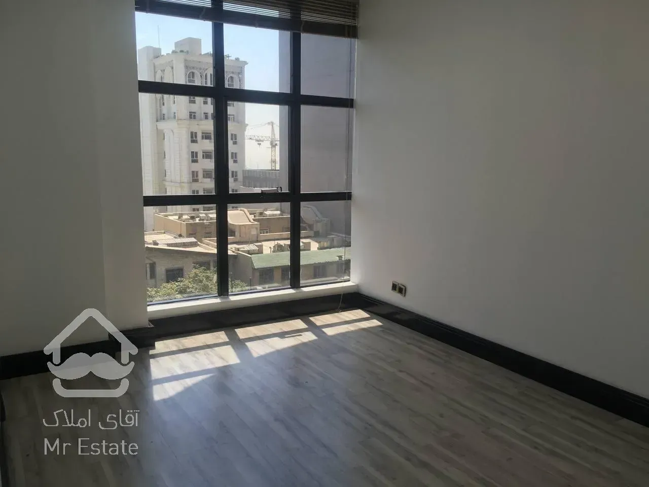 اجاره آپارتمان اداری 210 متری الهیه مخصوص تمامی مشاغل