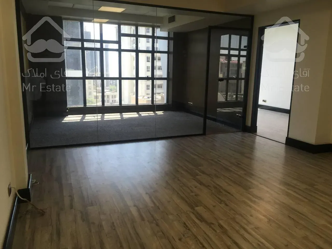 اجاره اداری آپارتمان  450 متری زعفرانیه برند منطقه