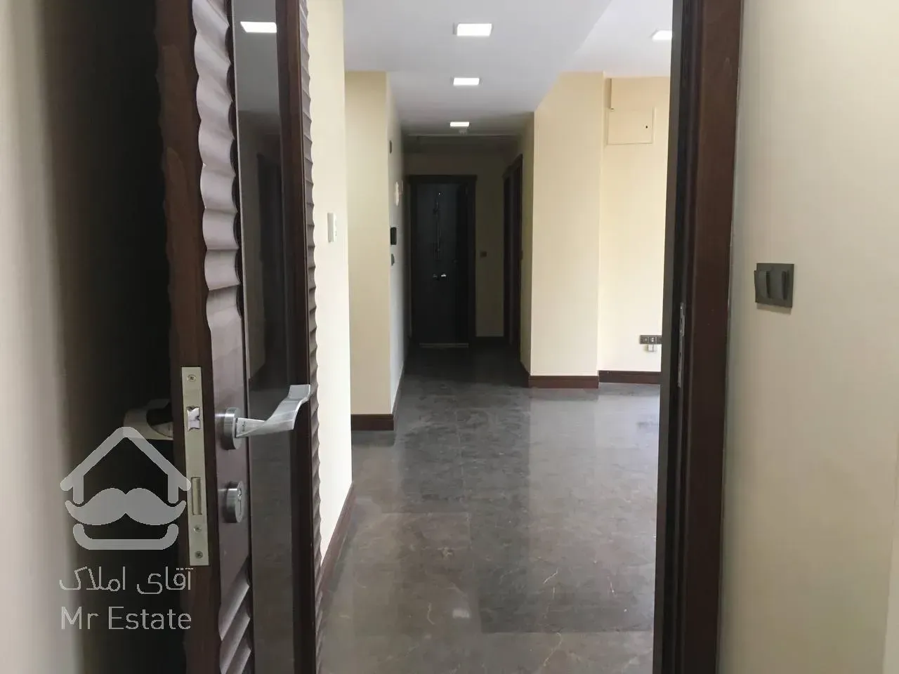 اجاره آپارتمان اداری 210 متری نیاوران مناسب هوم آفیس