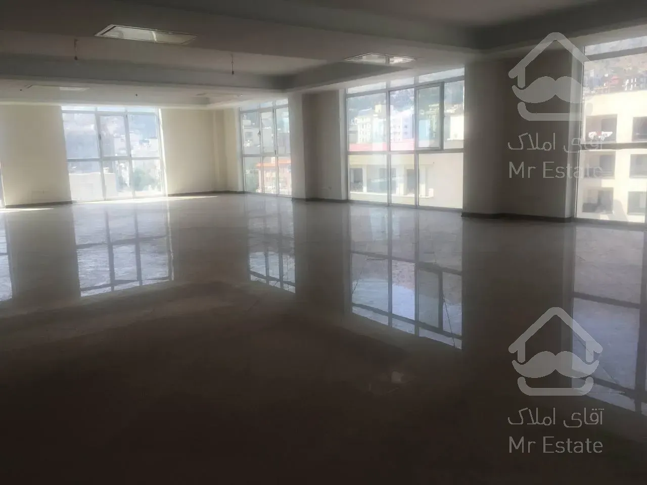 اجاره اداری آپارتمان  370 متری زعفرانیه برند منطقه
