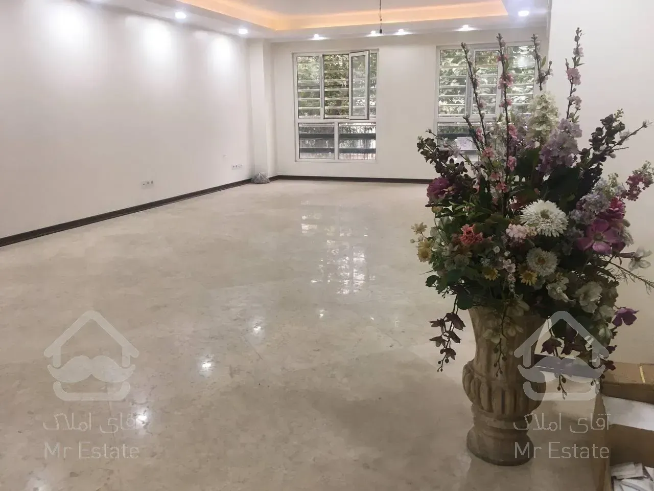 اجاره اداری آپارتمان 270 متری فرمانیه مخصوص تمامی مشاغل