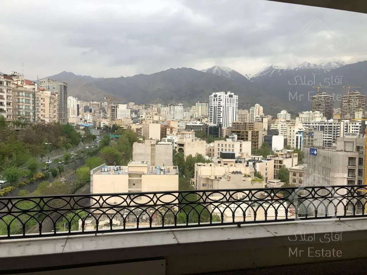 اجاره دربستی اداری کاشانک 560 متری مخصوص تمامی مشاغل