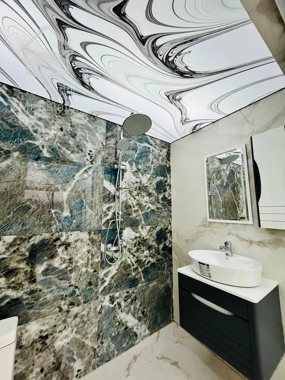 فروش ویلا ۱۵۰ متری نیم پیلوت مدرن