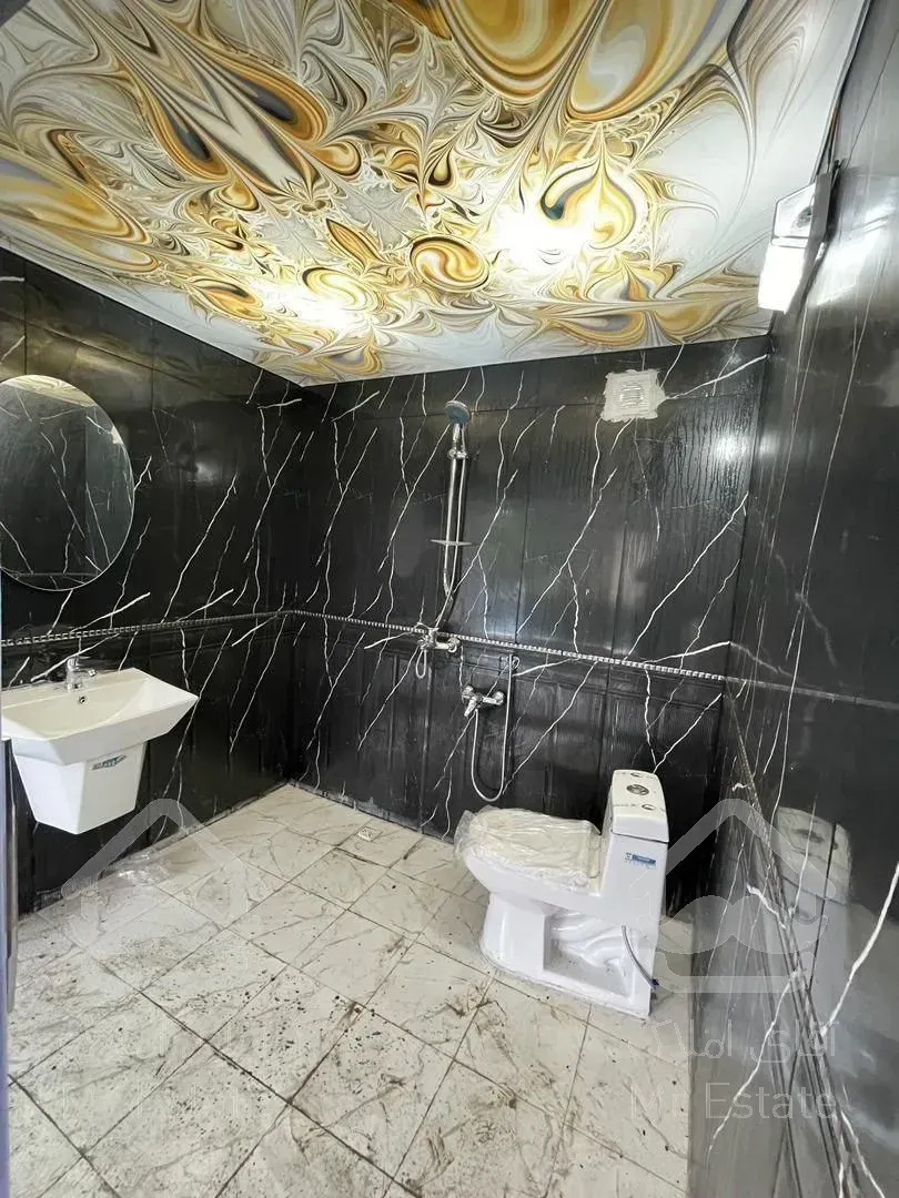 فروش ویلا نیم پیلوت نما سفید مدرن