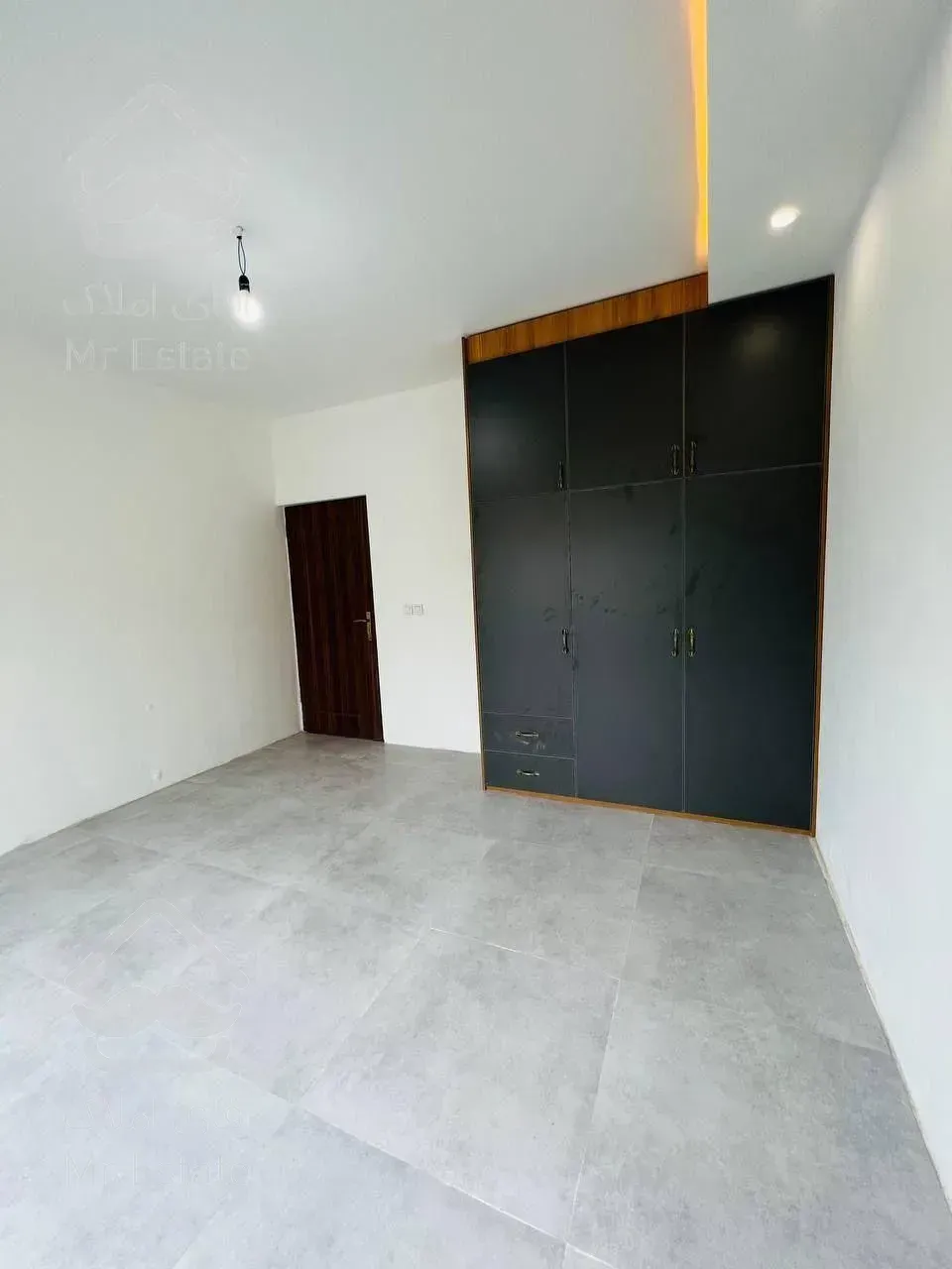 فروش ویلا فلت ۱۴۰ متری شیک و دلباز