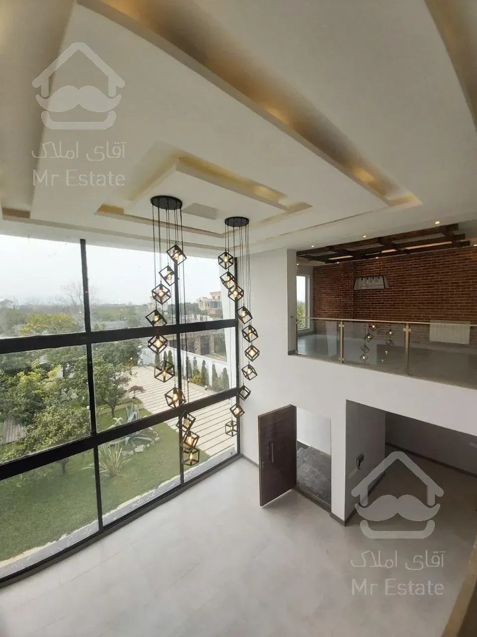 فروش ویلا ۴۰۰ متری با لوکیشن عالی