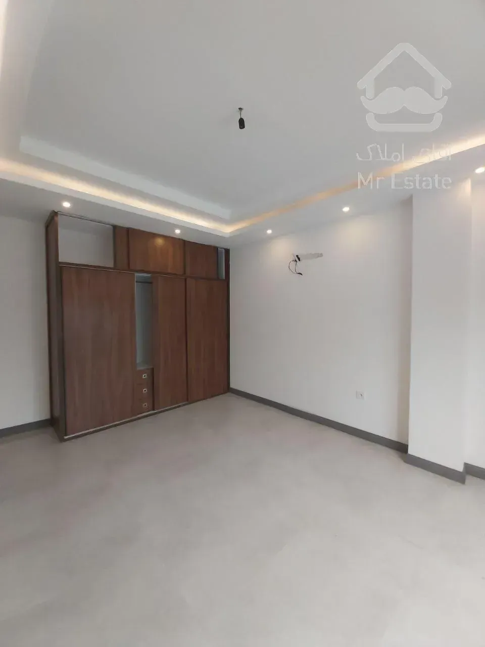 فروش ویلا ۴۰۰ متری با لوکیشن عالی