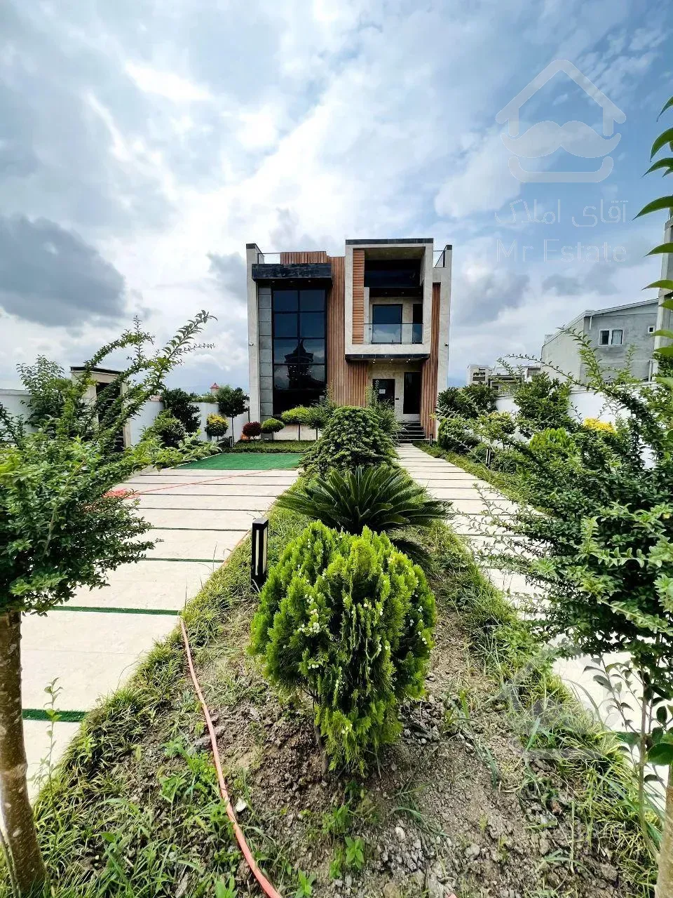 فروش دوبلکس نما مدرن با ویووو عالی