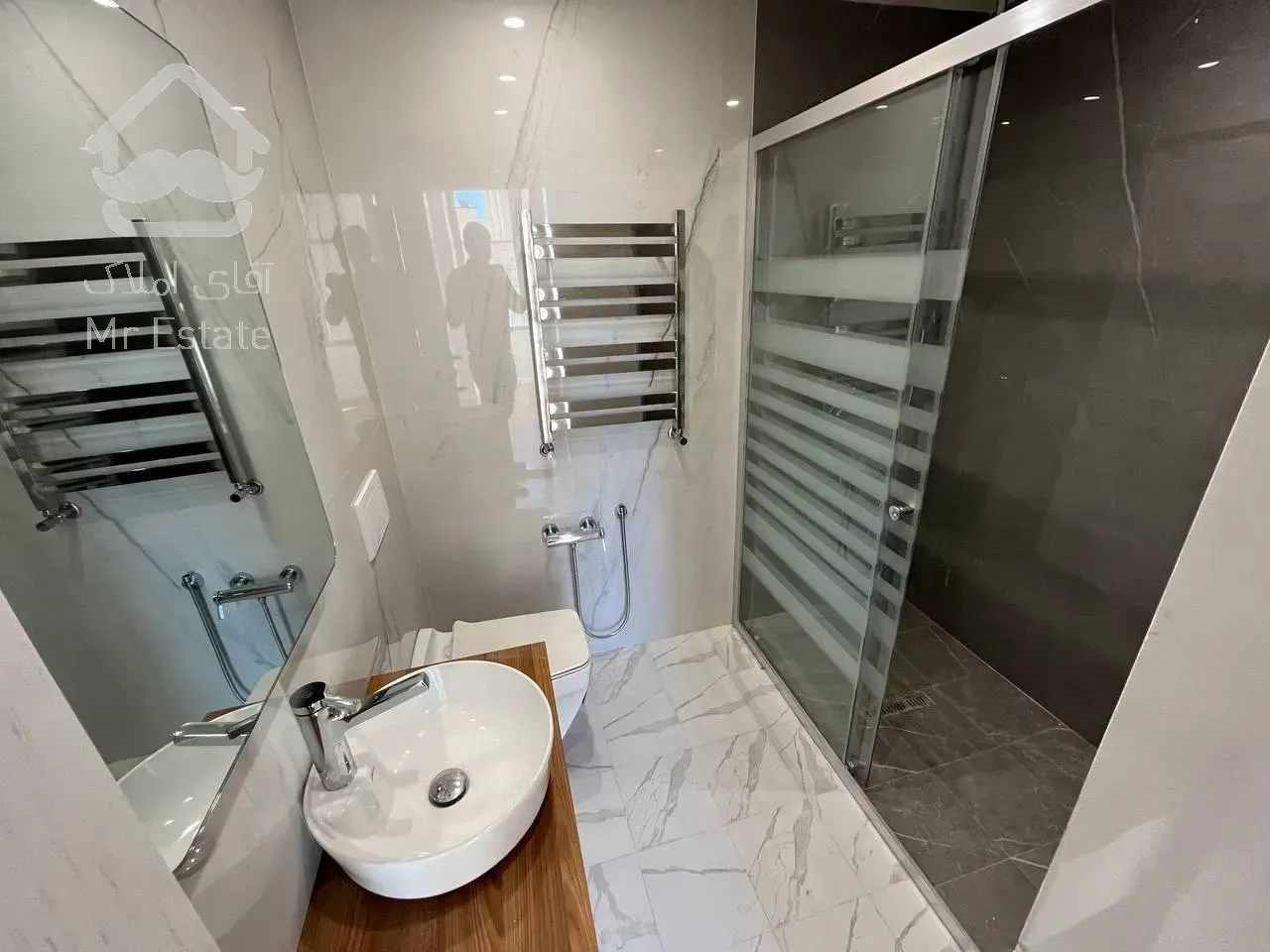 3 خواب در جماران آپارتمان اجاره‌ای با لوکیشن و متریال برجسته و عالی