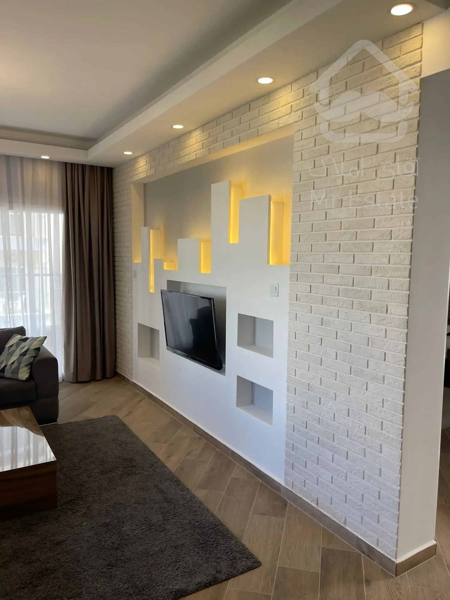 ۷۷متر۲خواب زیر قیمت روبه کوچه