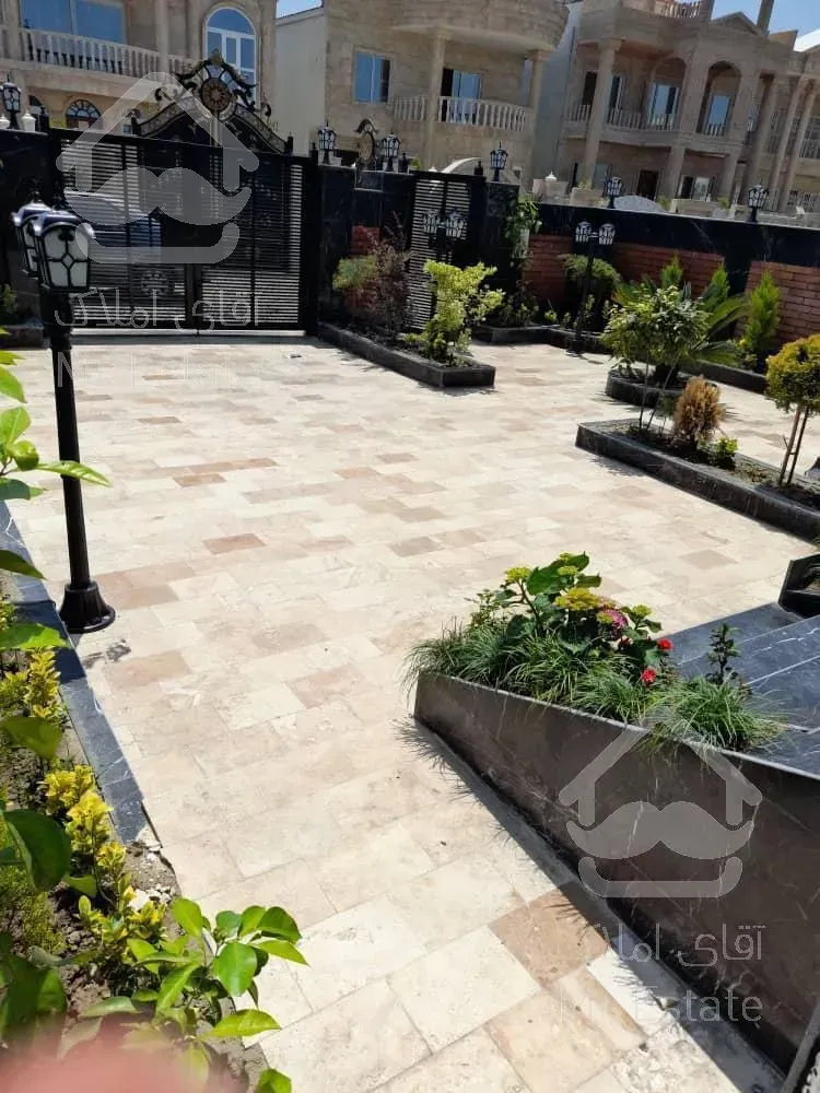 فروش ویلا ۵۸۰ متری تریبلکس