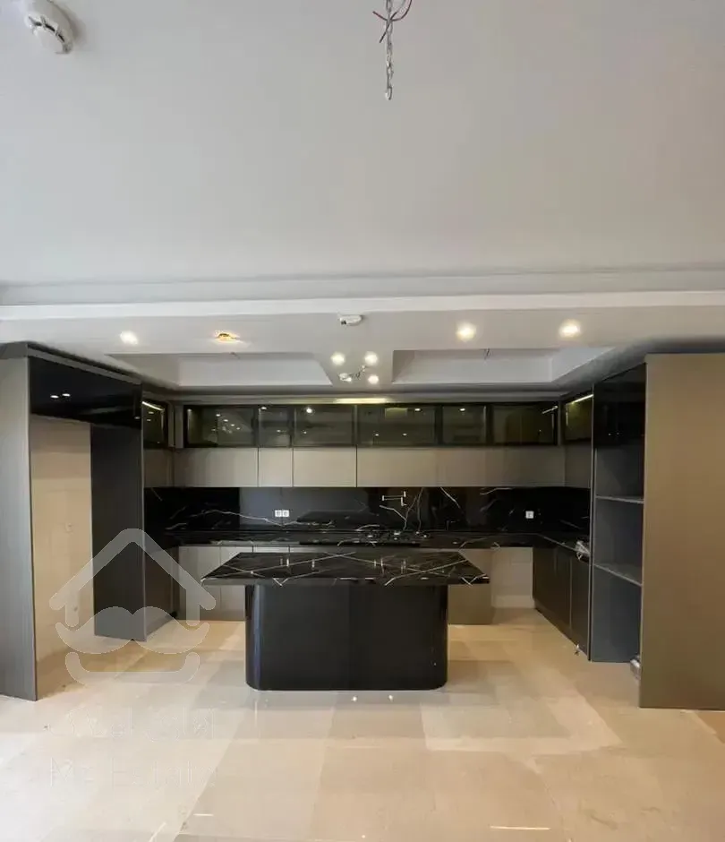 ۱۲۰متر/۳خواب/۲پارکینگ سندی/سازمان برنامه شمالی