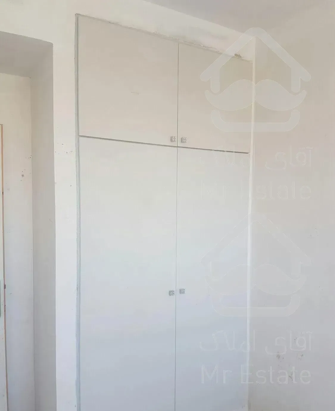 چیتگر.۹۶ متر کلید نخورده با ویو شهر و کوهستان