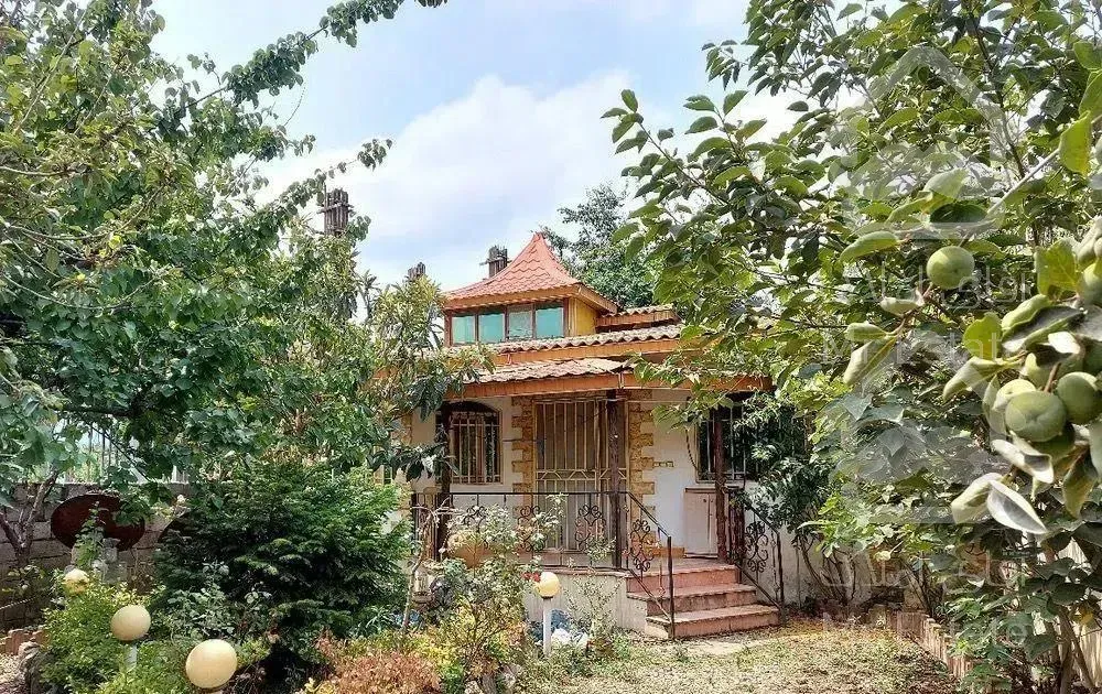 ویلا باغ ۳۲۰ متری قدیمی دنج