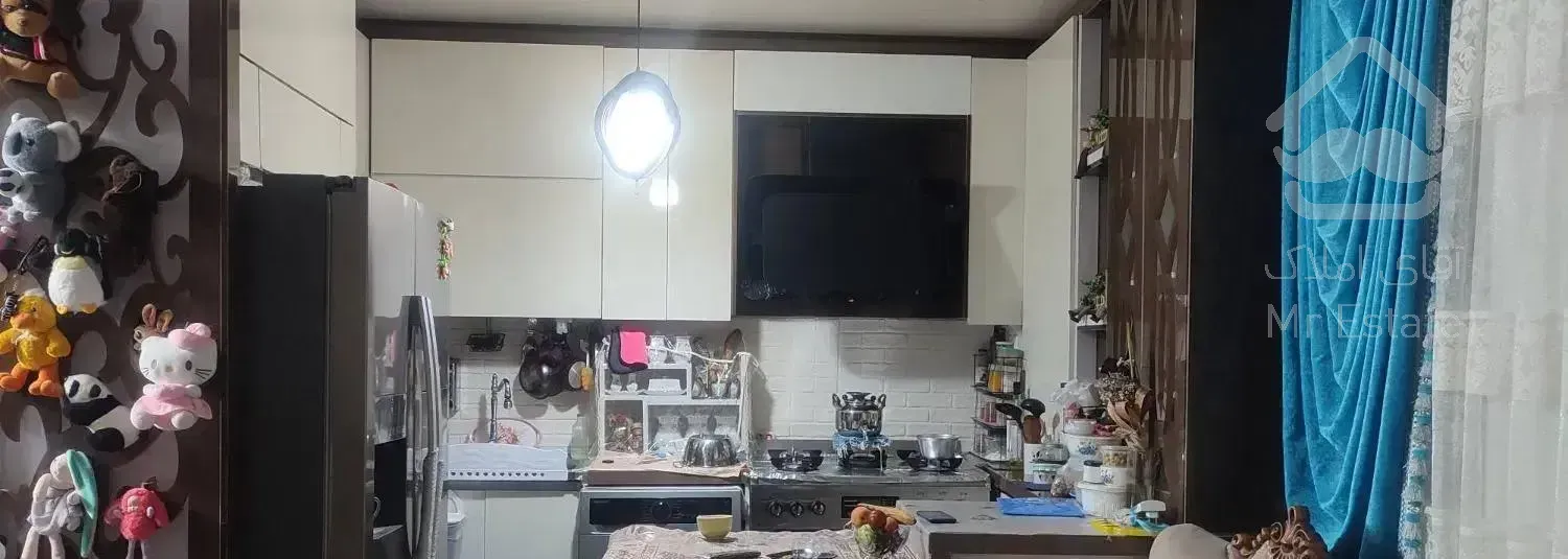 ساختمان 53 متری