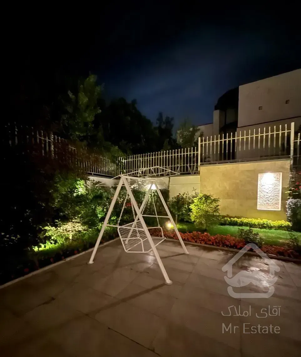 فروش خانه ویلایی ۱۳۰۰ متری ۵ خوابه