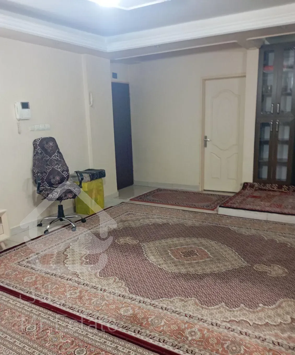 اجاره آپارتمان ۸۰ متری ۲ خوابه در اتابک