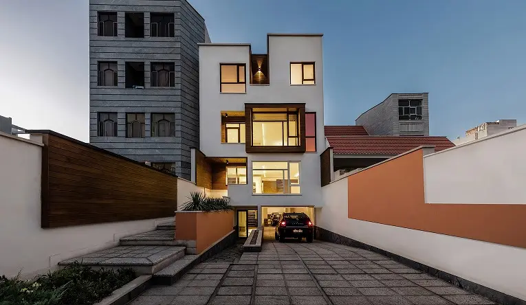 houseImg