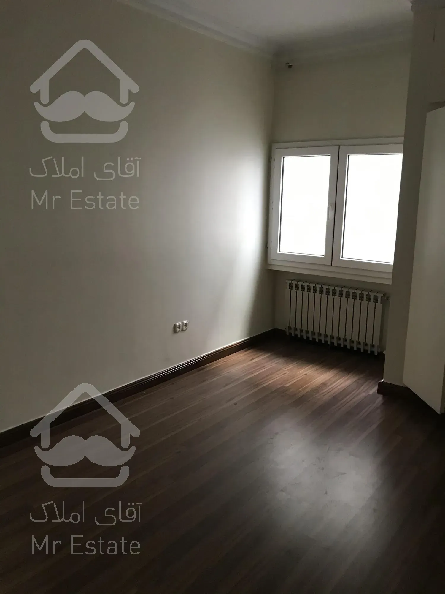 اجاره آپارتمان ۲۰۰ متر سه خواب در سعادت آباد