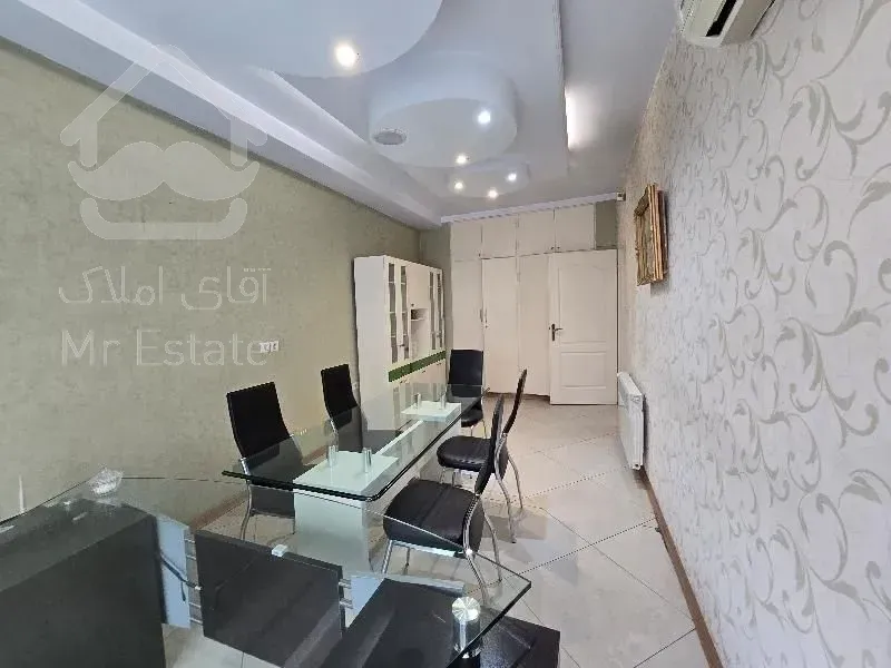 110مترشهرک غرب*موقعیت اداری*مناسب آفیس، دفترکار