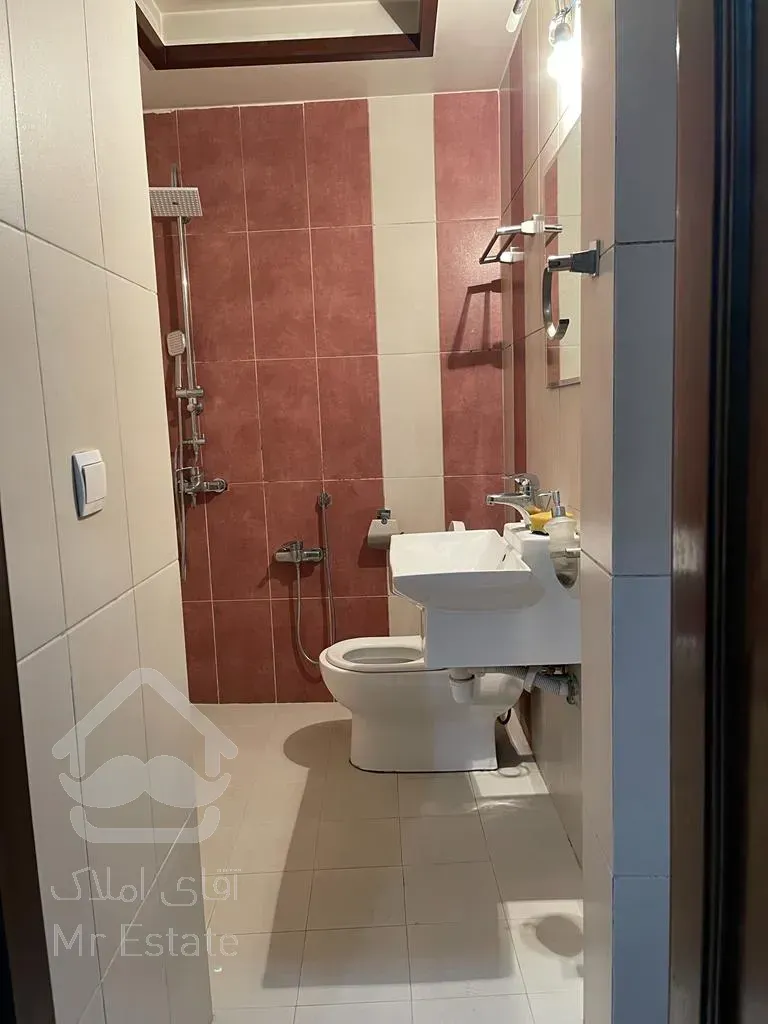 فروش 140 متری میدان قبا