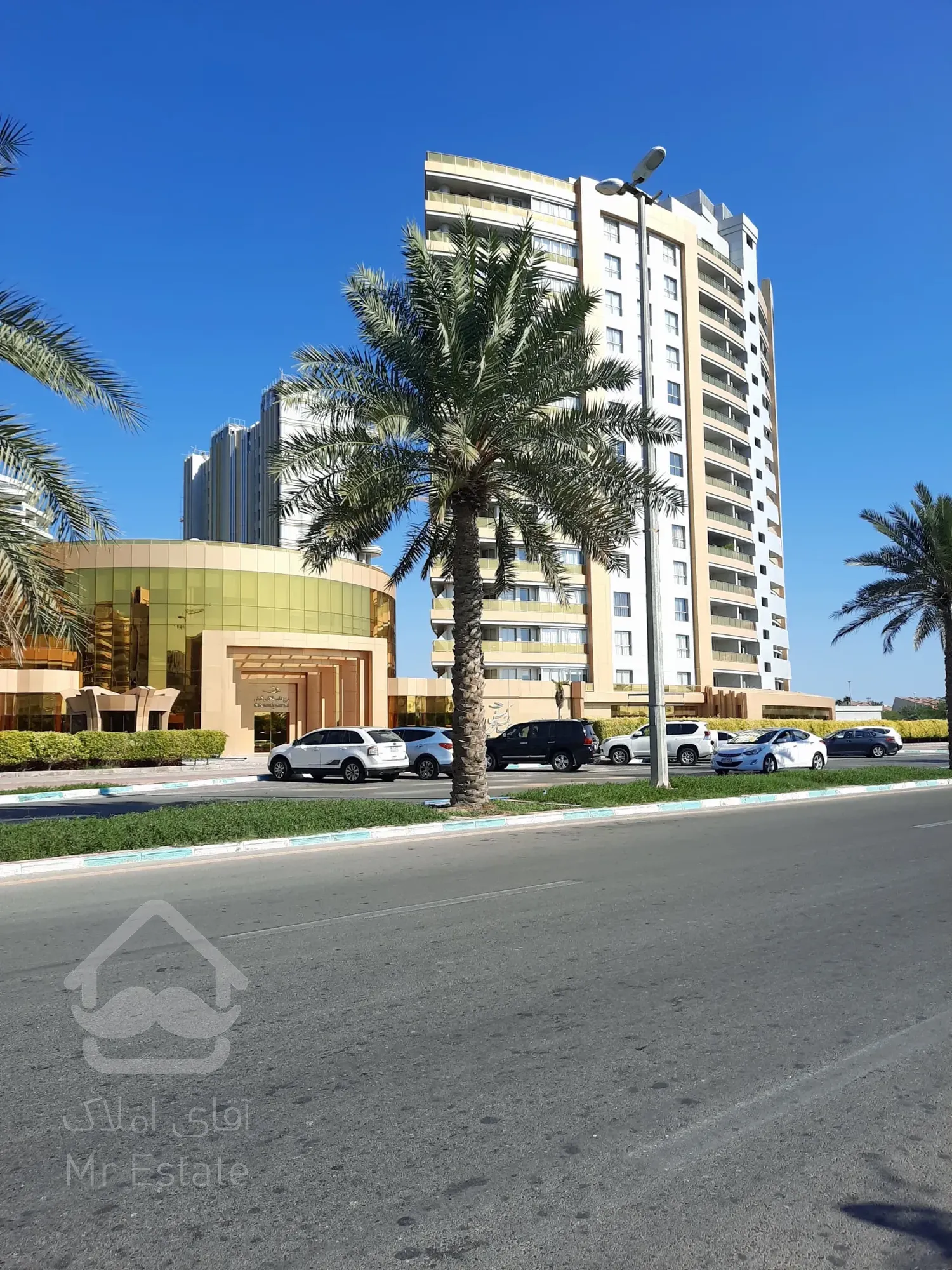 فروش برج طلایی۱ یکخواب ۹۰متری فول فرنیش