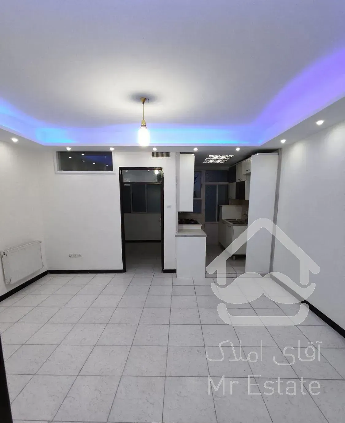 ۶۸متری،بازسازی شده/چسب بلوار باغستان