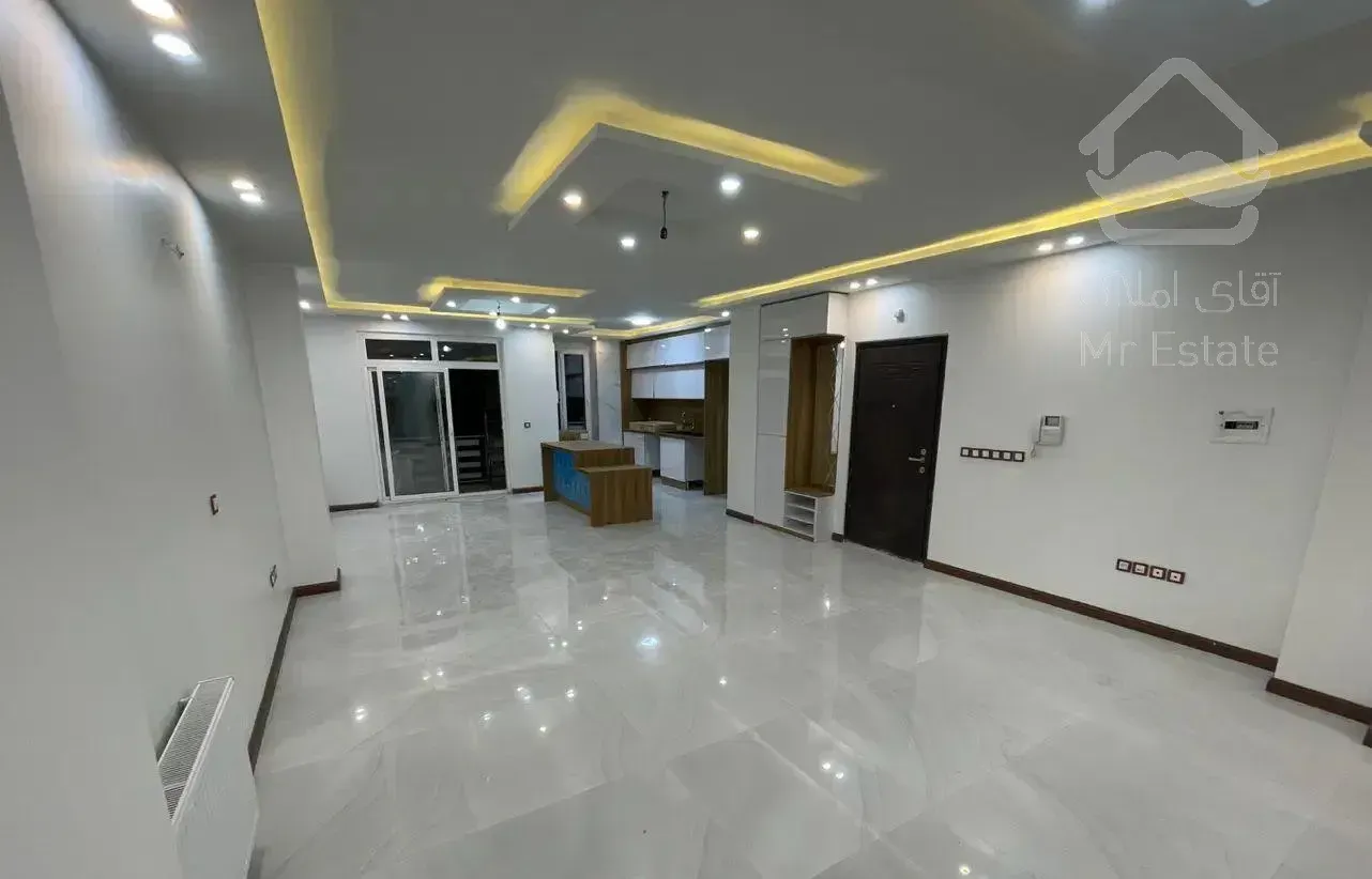 ۸۷متر۲خواب/بازسازی شده/کم واحد/فول/شقایق مرکزی