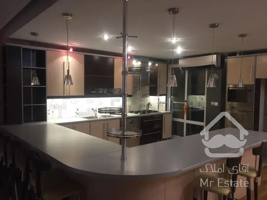 اجاره و رهن آپارتمان زعفرانیه 160  متر اکازيون