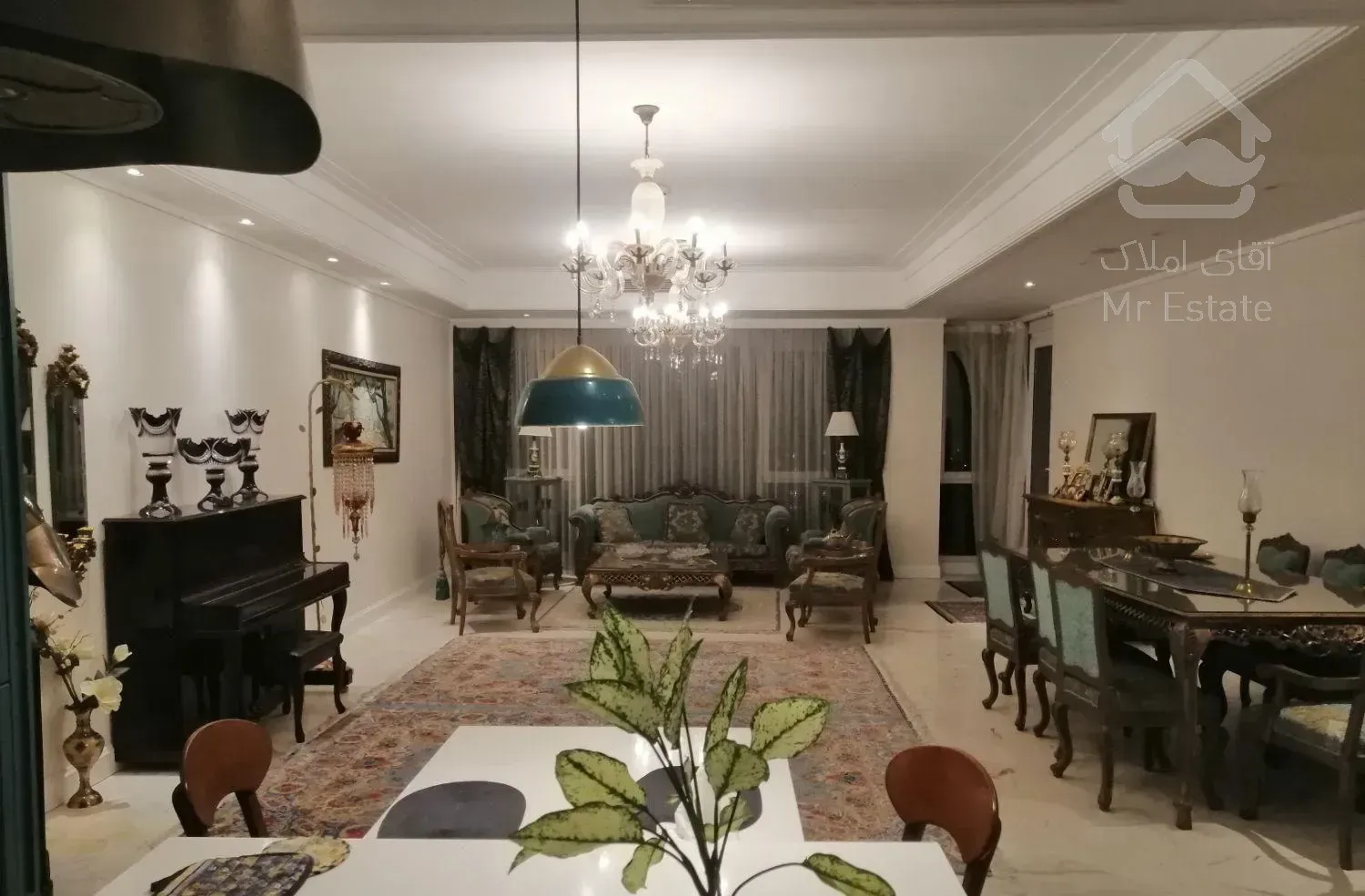 جردن215متر،3خواب،3پارکینگ