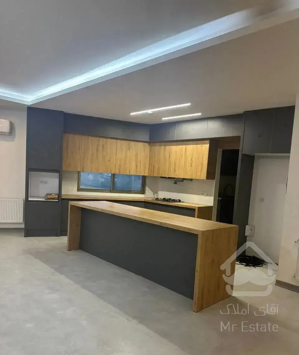 اجاره واحد ۲۰۰ متری سه خواب نوساز خط دریا