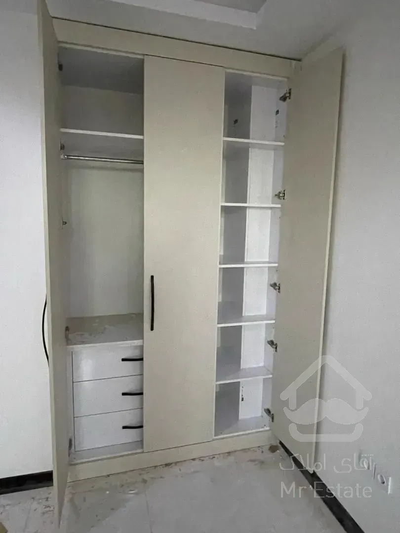 آپارتمان دو خوابه یک خواب مستر