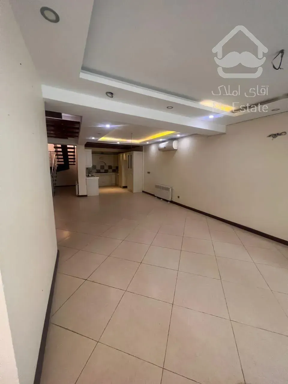 ۲۳۰ متر ویلا دربست دوبلکس