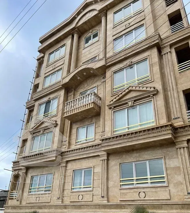 اپارتمان ۱۱۰ متری کلید نخورده طالقانی